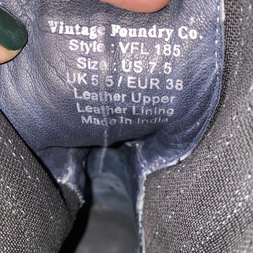 Vintage Foundry Co Leather Boots - Picture 7 of 8